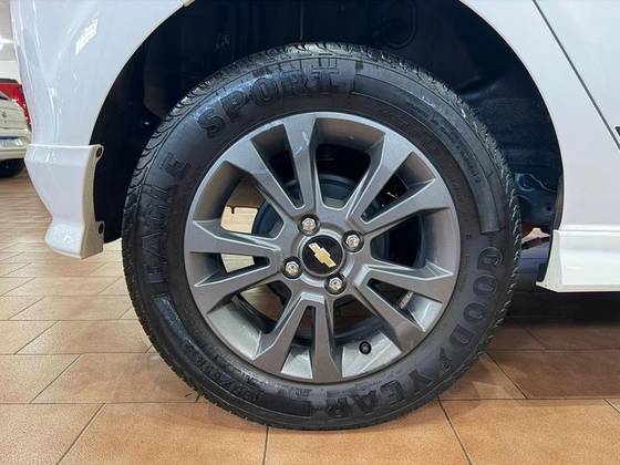 CHEVROLET ONIX 1.4 MPFI EFFECT 8V FLEX 4P MANUAL